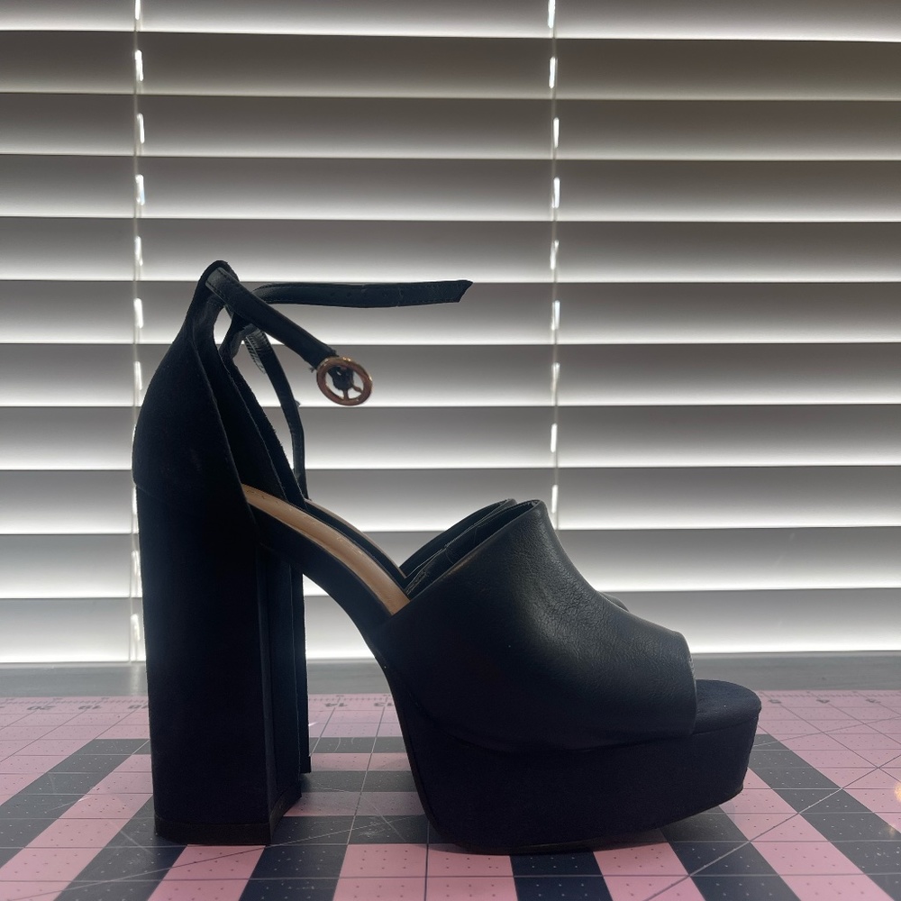 Navy Blue Platforms - size 6